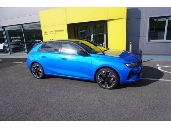 Opel Astra Hatchback, Electric, 2024, Blue