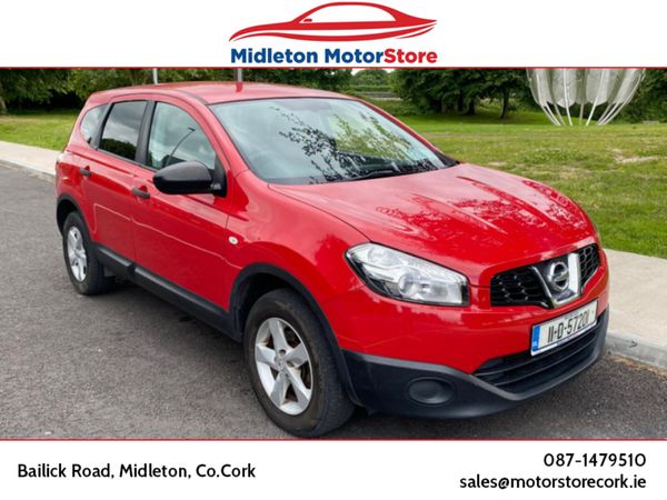 Nissan Qashqai+2 Hatchback, Diesel, 2011, Red
