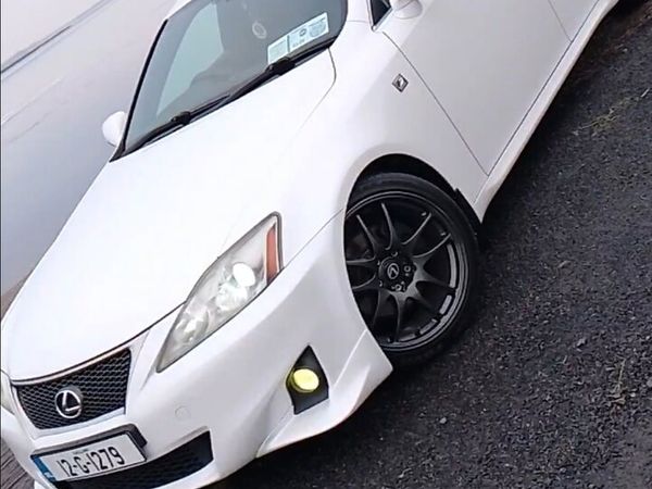 Lexus IS Saloon, Diesel, 2012, White