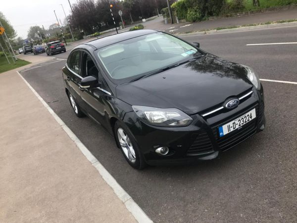 Ford Focus Saloon, Diesel, 2011, Black
