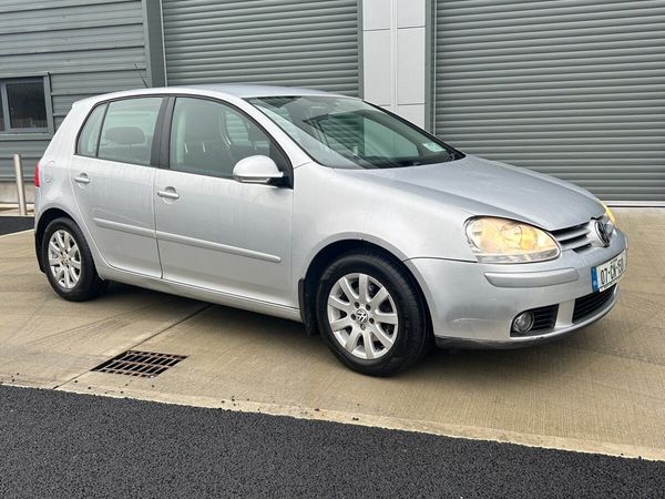 Volkswagen Golf Hatchback, Petrol, 2007, Silver