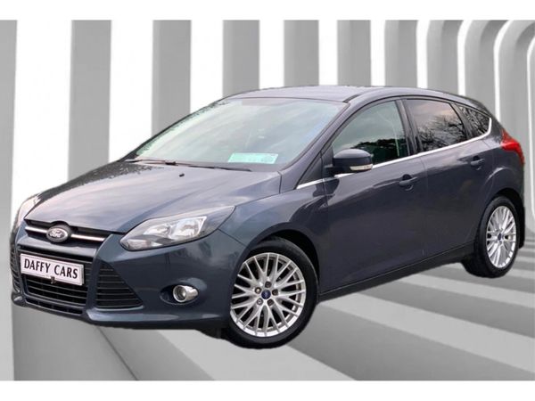 Ford Focus Hatchback, Diesel, 2012, Grey