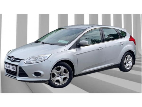 Ford Focus Hatchback, Diesel, 2012, Silver