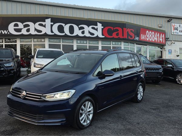 Volkswagen Touran MPV, Petrol, 2016, Blue