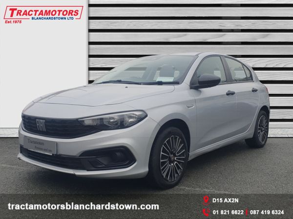 Fiat Tipo Hatchback, Petrol, 2023, Grey