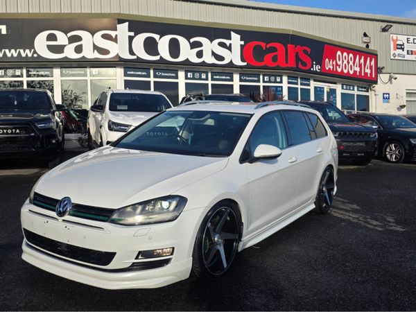 Volkswagen Golf Estate, Petrol, 2014, White