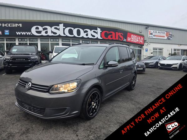 Volkswagen Touran MPV, Petrol, 2013, Grey