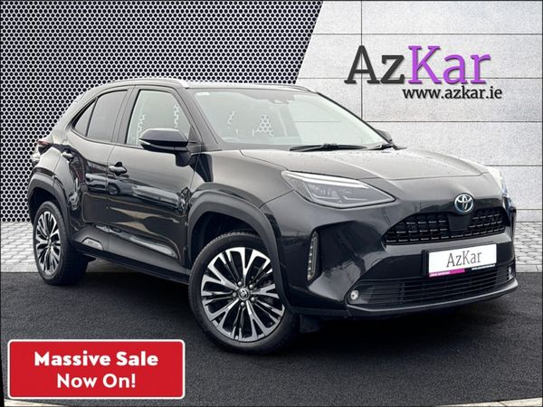 Toyota Yaris Cross Hatchback, Petrol, 2022, Black
