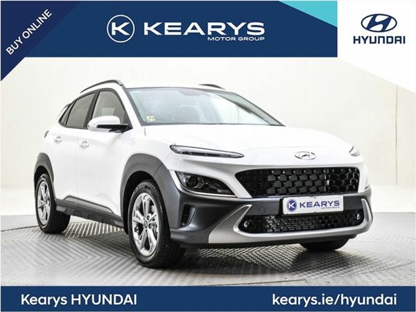 Hyundai KONA SUV, Petrol, 2022, White