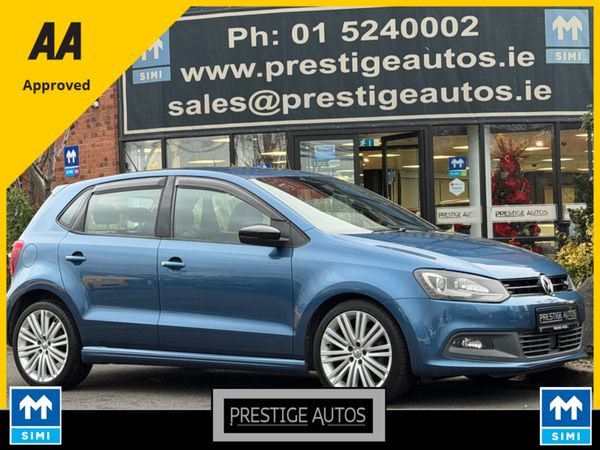 Volkswagen Polo Hatchback, Petrol, 2015, Blue