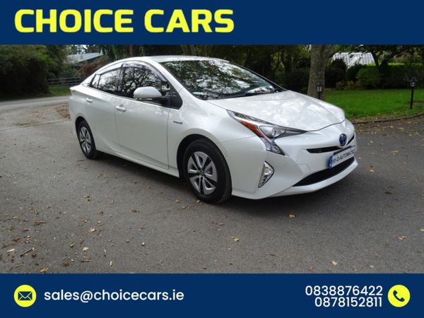 Toyota Prius Hatchback, Petrol Hybrid, 2018, White