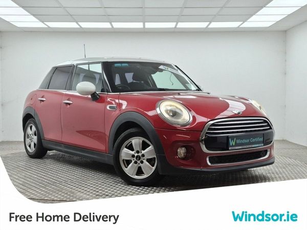 Mini Cooper Hatchback, Petrol, 2018, Red