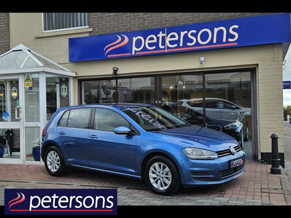 Volkswagen Golf Hatchback, Petrol, 2017, Blue