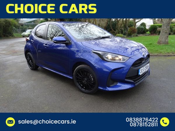 Toyota Yaris Hatchback, Petrol Hybrid, 2021, Blue