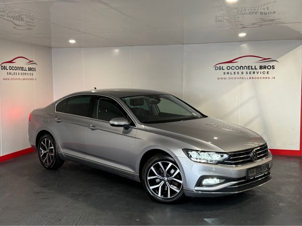 Volkswagen Passat Saloon, Diesel, 2021, Grey