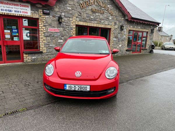 Volkswagen Beetle Hatchback, Diesel, 2015, Red