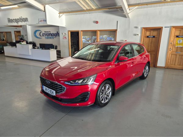 Ford Focus Hatchback, Petrol, 2024, Red