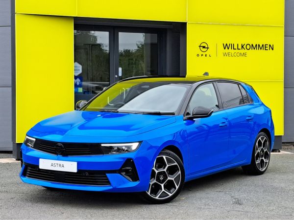 Opel Astra Hatchback, Petrol, 2026, Blue