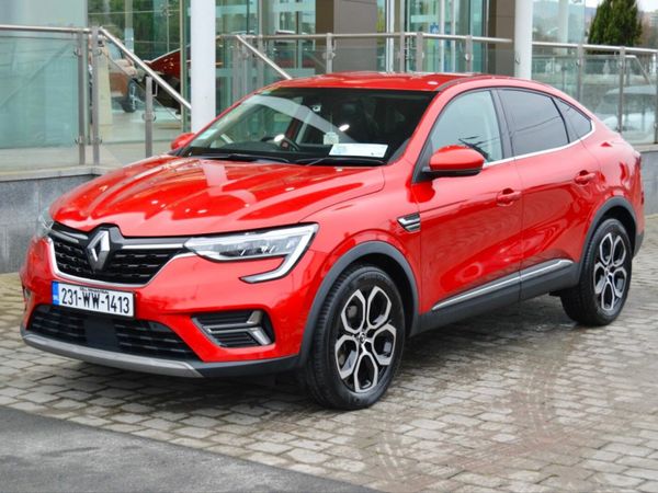 Renault Arkana Hatchback, Petrol, 2023, Red
