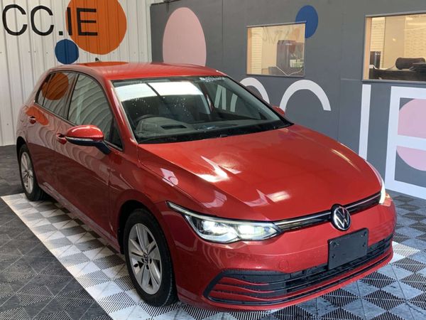 Volkswagen Golf Hatchback, Petrol Hybrid, 2021, Red