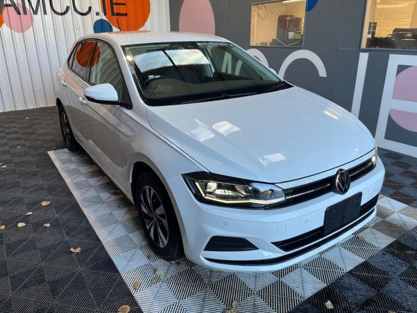 Volkswagen Polo Hatchback, Petrol, 2022, White