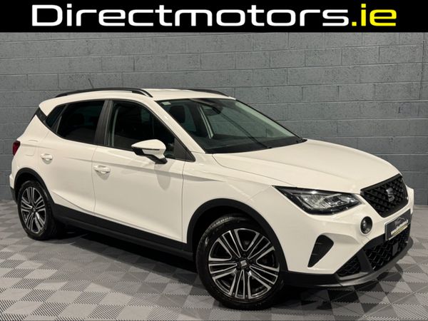 SEAT Arona Hatchback, Petrol, 2023, White