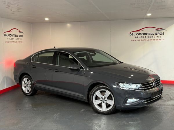 Volkswagen Passat Saloon, Diesel, 2020, Grey