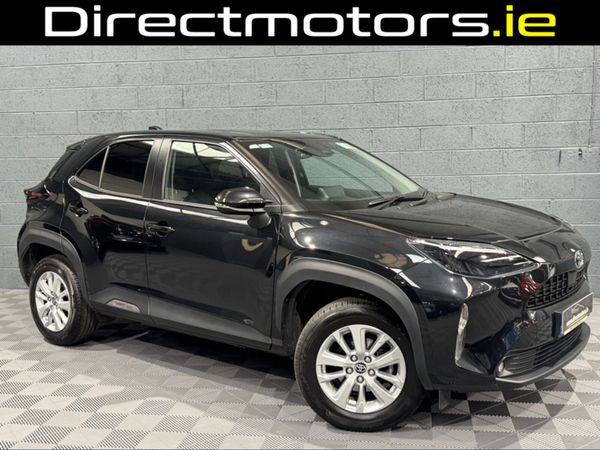 Toyota Yaris Cross Hatchback, Petrol Hybrid, 2024, Black