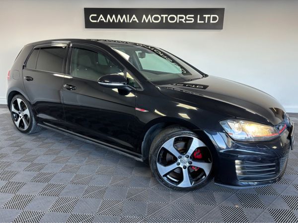 Volkswagen Golf Hatchback, Petrol, 2015, Black