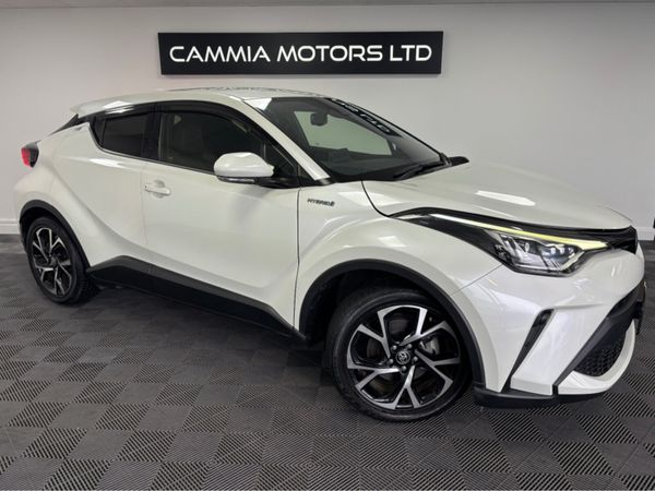 Toyota C-HR SUV, Petrol Hybrid, 2020, White
