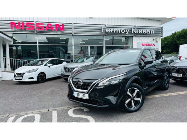 Nissan Qashqai SUV, Petrol Hybrid, 2023, Black