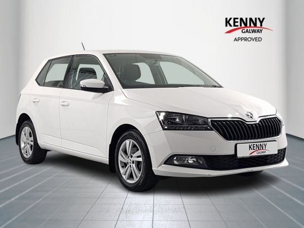 Skoda Fabia Hatchback, Petrol, 2020, White