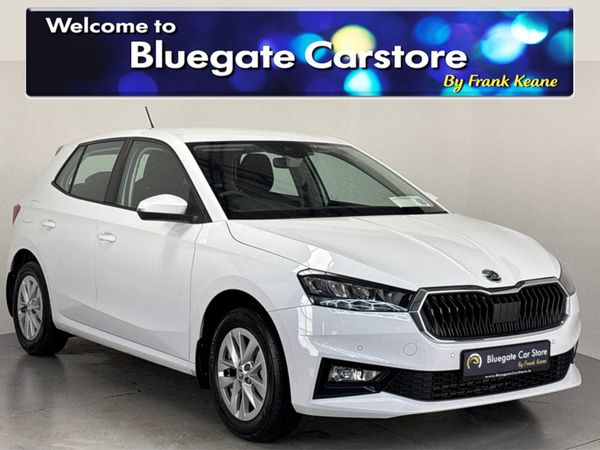 Skoda Fabia Hatchback, Petrol, 2025, White