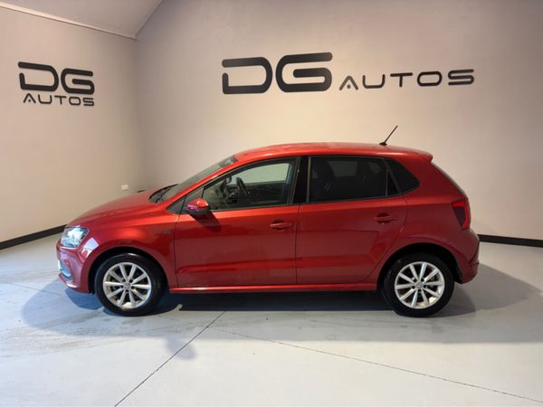 Volkswagen Polo Hatchback, Petrol, 2015, Red