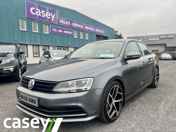 Volkswagen Jetta Saloon, Diesel, 2015, Grey
