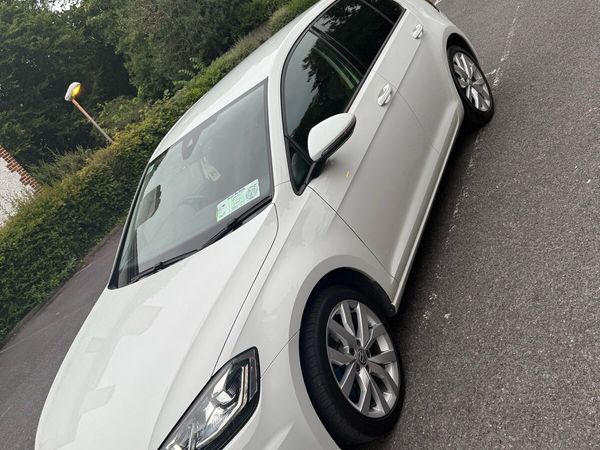 Volkswagen Golf Hatchback, Petrol, 2018, White