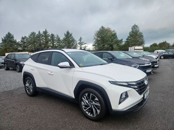 Hyundai Tucson MPV, Diesel, 2023, White