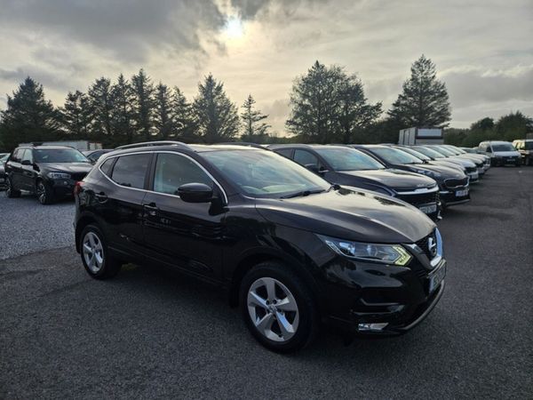 Nissan Qashqai MPV, Petrol, 2019, Black
