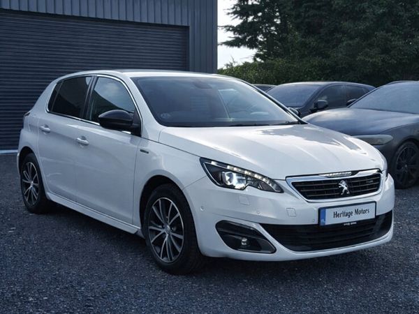 Peugeot 308 Hatchback, Petrol, 2017, White