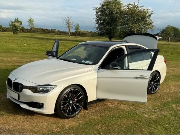 BMW 3-Series Saloon, Diesel, 2012, White