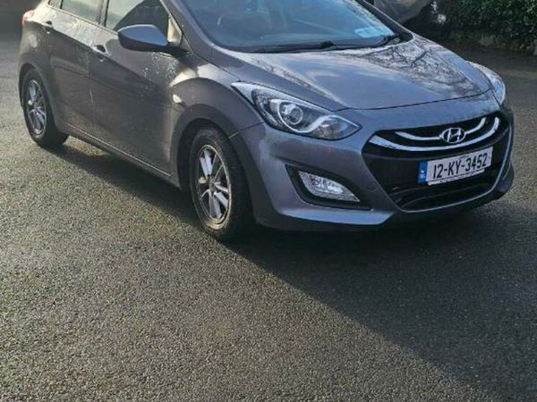 Hyundai i30 Hatchback, Petrol, 2012, Grey