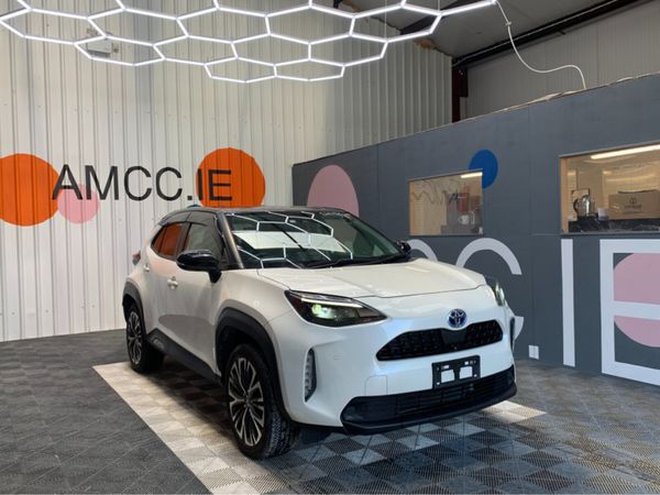 Toyota Yaris Cross SUV, Petrol Hybrid, 2021, White