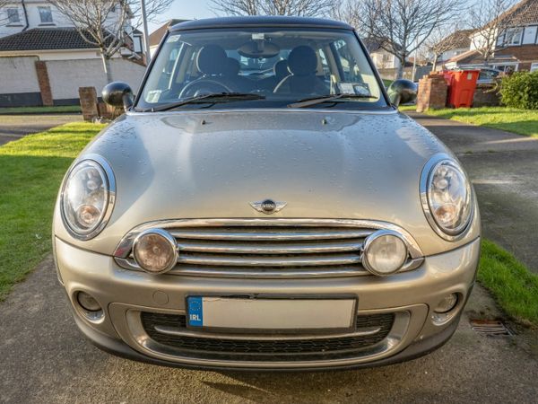 Mini Cooper Hatchback, Diesel, 2011, Silver