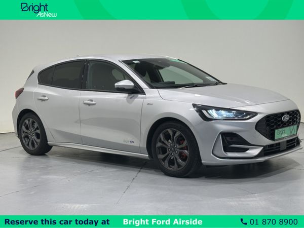 Ford Focus Hatchback, Petrol Hybrid, 2025, Grey