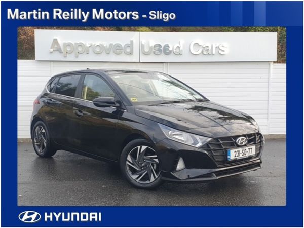 Hyundai i20 Hatchback, Petrol, 2023, Black