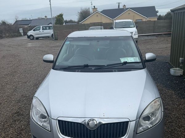 Skoda Fabia Hatchback, Diesel, 2008, Silver