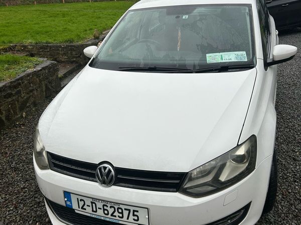 Volkswagen Polo Hatchback, Petrol, 2012, White