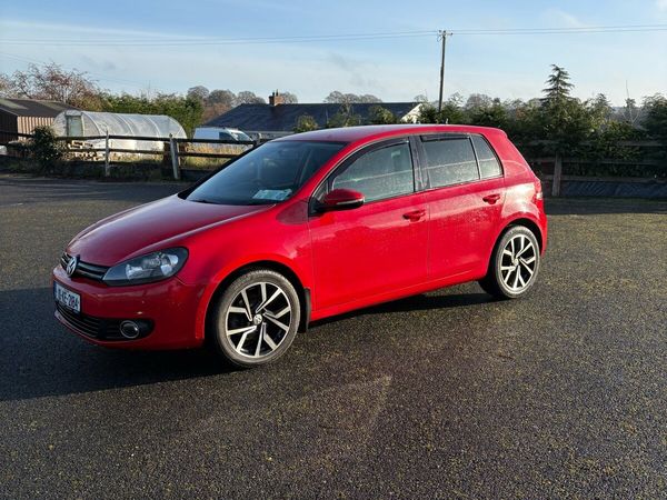 Volkswagen Golf Hatchback, Diesel, 2010, Red