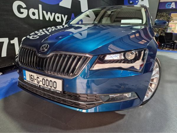 Skoda Superb Hatchback, Diesel, 2016, Blue