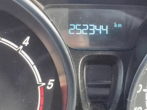 Ford Fiesta Hatchback, Diesel, 2015, Blue